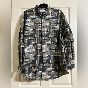 Authentic Outfitters Round tree & Yorke Men’s Long Sleeve Trout Fish Shirt-Large